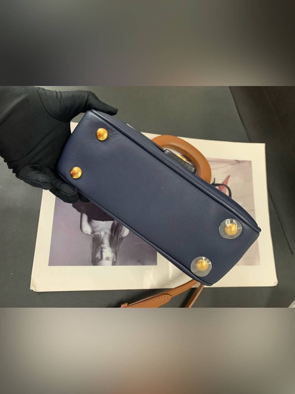 💙Burberry Small DK88 Ink Blue & Tan Leather Top Handle Bag - Picture 14 of 14